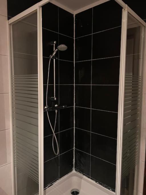Ein Charmanter Zweifamilienhaus Berlin Ngoại thất bức ảnh